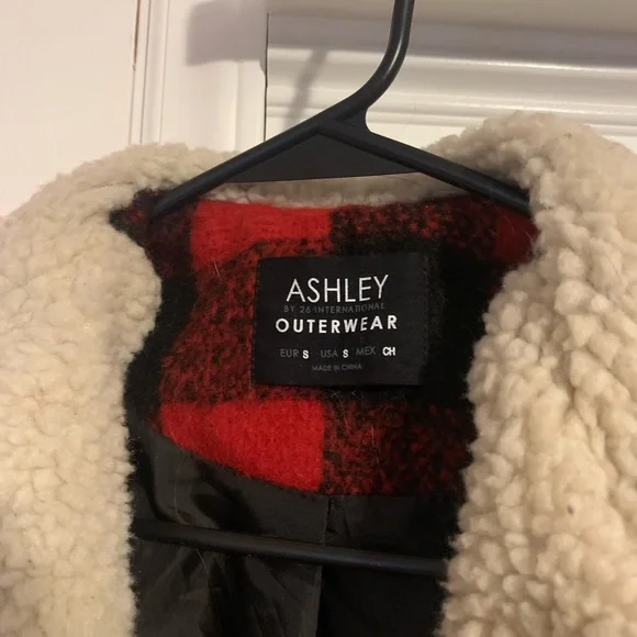 Ashley outer wear jacket - Picture 2 of 4